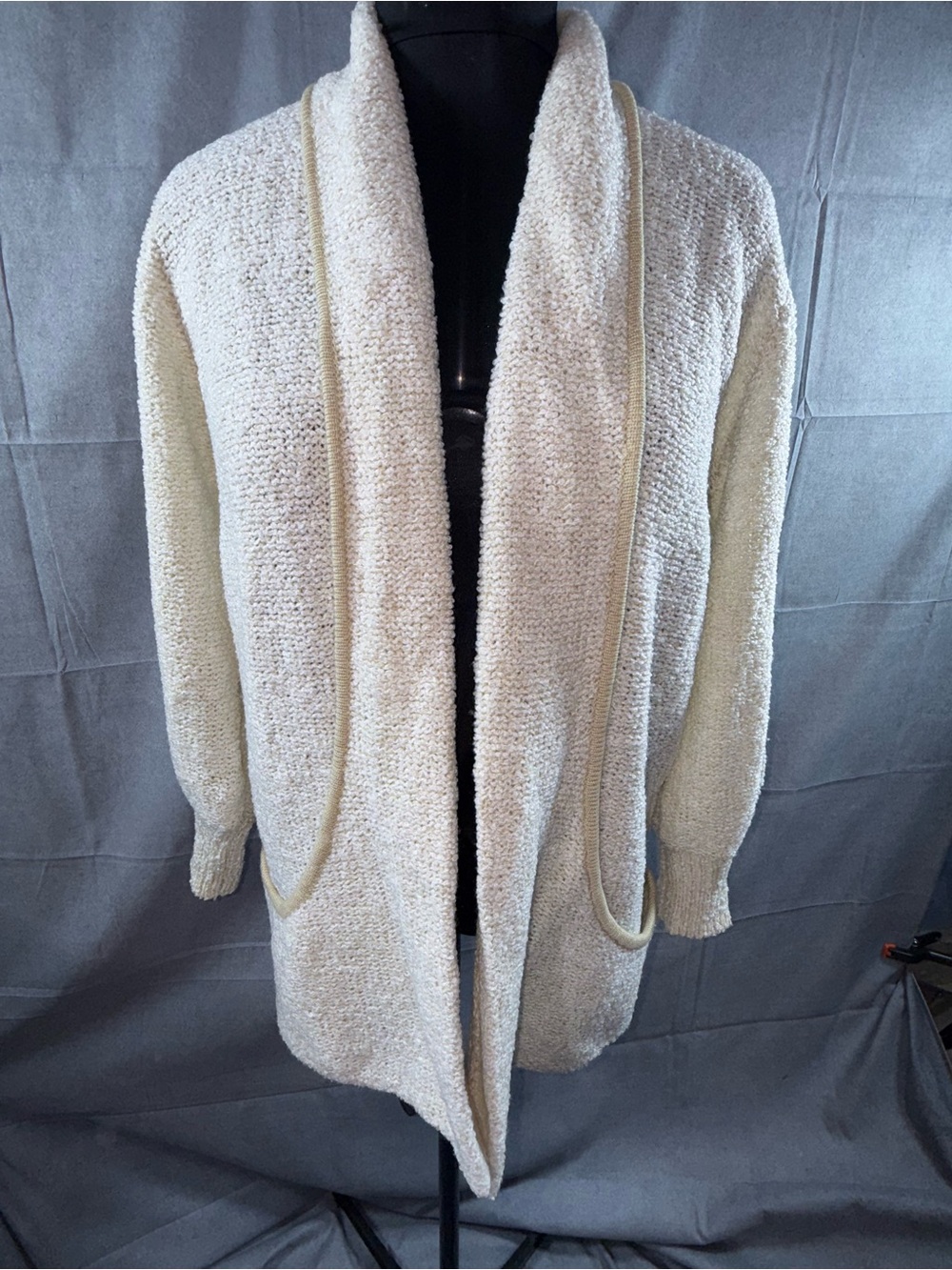 2848-Sideffects Vintage Women’s Open-Front Bouclé Cardigan Sweater - Cream